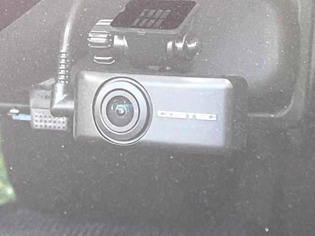 TOYOTA VOXY 2017 Image 31