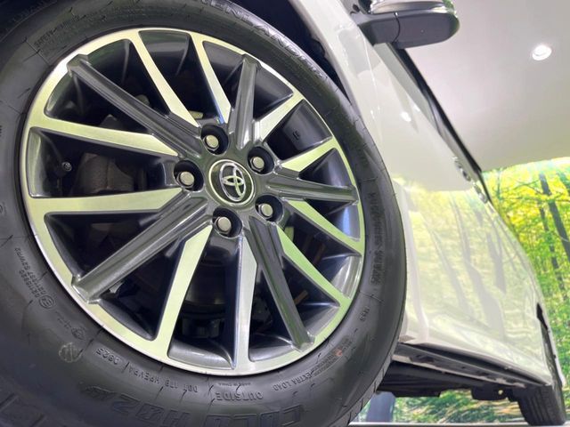 TOYOTA VOXY 2017 Image 31