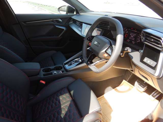 AUDI RS3 SPORTBACK 2025 Image 31