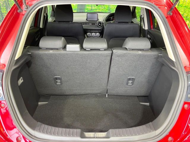 MAZDA DEMIO 2017 Image 31