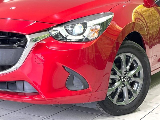MAZDA DEMIO 2017 Image 31