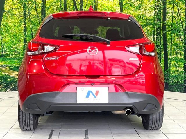 MAZDA DEMIO 2017 Image 31