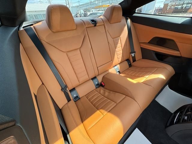 BMW 4SERIES COUPE 2021 Image 31