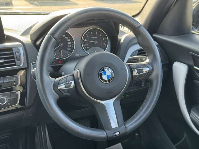 BMW 1SERIES 2016 Image 31