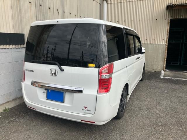 HONDA STEPWAGON 2013 Image 31