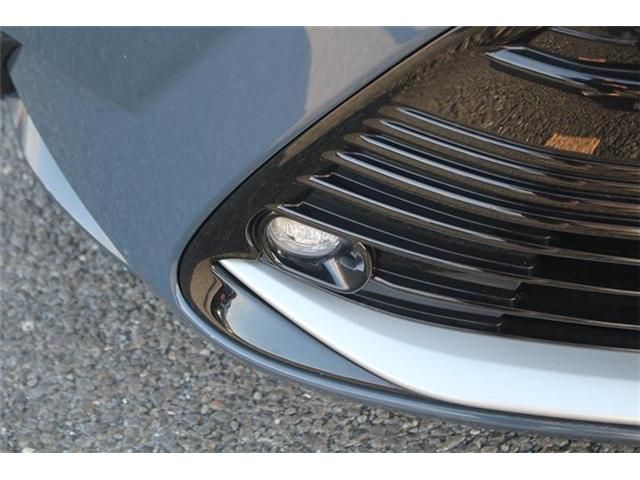 TOYOTA COROLLA TOURING HYBR 2023 Image 31