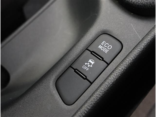 TOYOTA YARIS 2023 Image 31