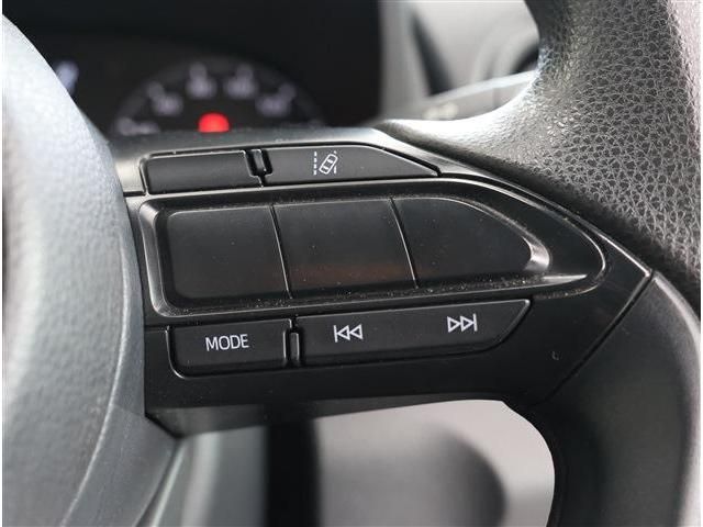 TOYOTA YARIS 2023 Image 31