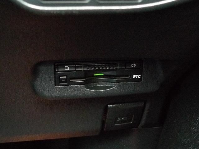 TOYOTA PRIUS 2013 Image 31