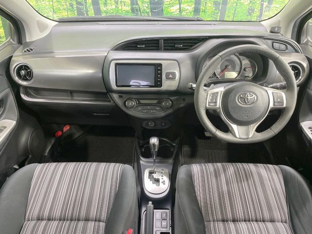 TOYOTA VITZ 2016 Image 31