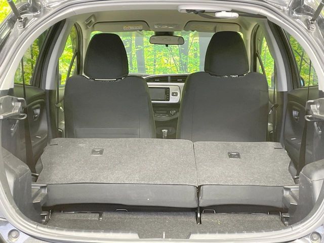 TOYOTA VITZ 2016 Image 31