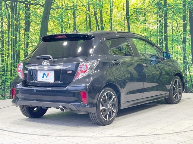 TOYOTA VITZ 2016 Image 31