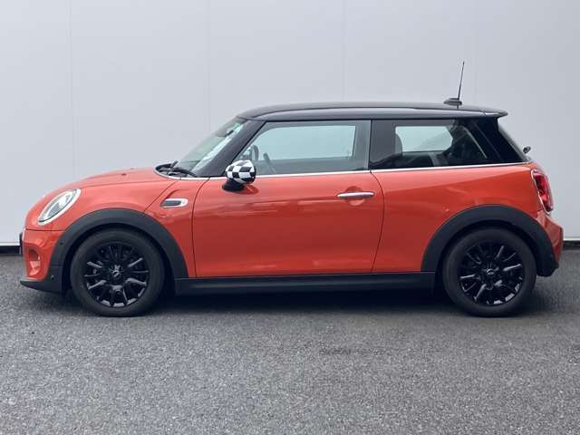 BMW MINI COOPER 2019 Image 31