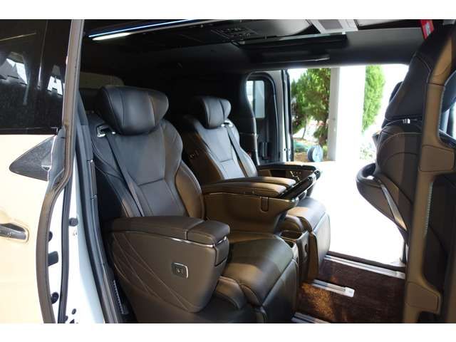 TOYOTA ALPHARD HYBRID 4WD 2023 Image 31