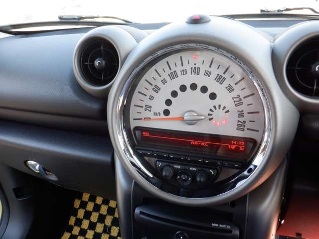 BMW MINI COOPER S CR 2011 Image 31