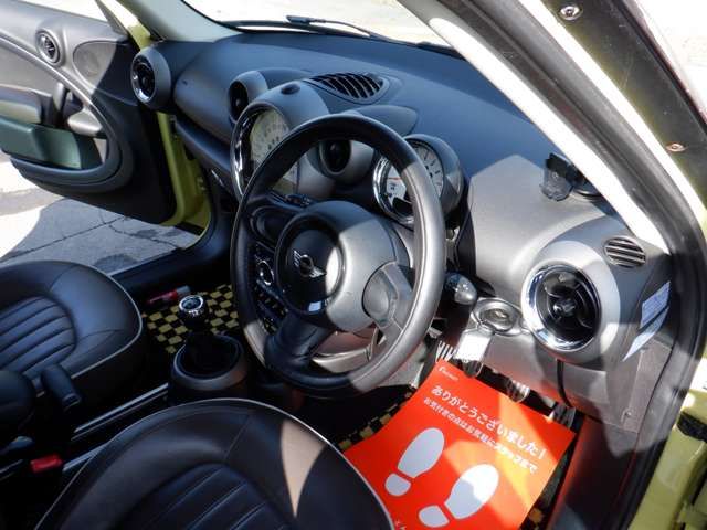 BMW MINI COOPER S CR 2011 Image 31