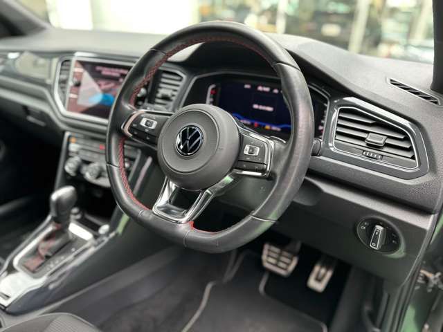 VOLKSWAGEN T-ROC 2021 Image 31