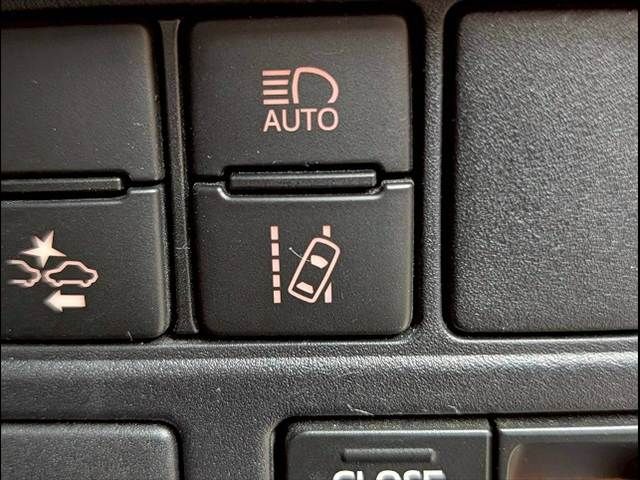 TOYOTA VOXY 2020 Image 31