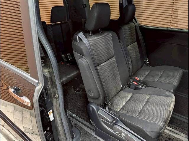 TOYOTA VOXY 2020 Image 31