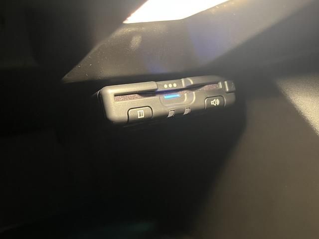 RENAULT MEGANE HATCH 2024 Image 31