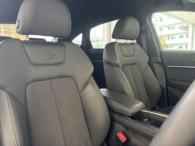 AUDI E-TRON SPORTBAC 2020 Image 31