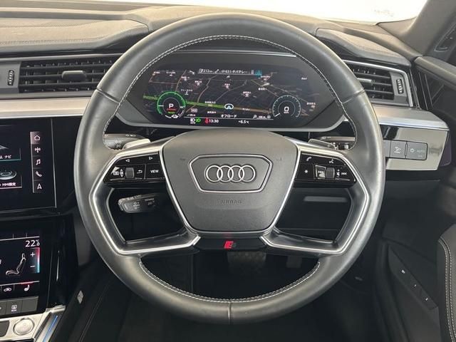 AUDI E-TRON SPORTBAC 2020 Image 31