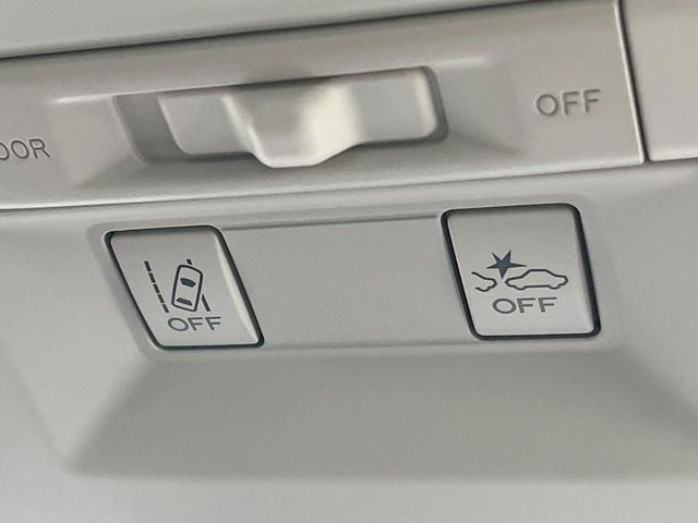 SUBARU LEGACY OUTBACK 2011 Image 31