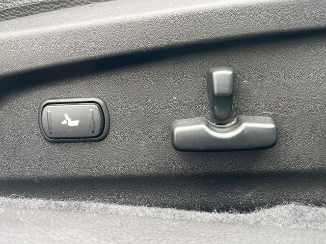 SUBARU LEGACY OUTBACK 2011 Image 31