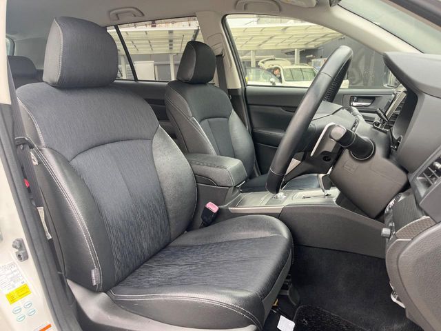 SUBARU LEGACY OUTBACK 2011 Image 31