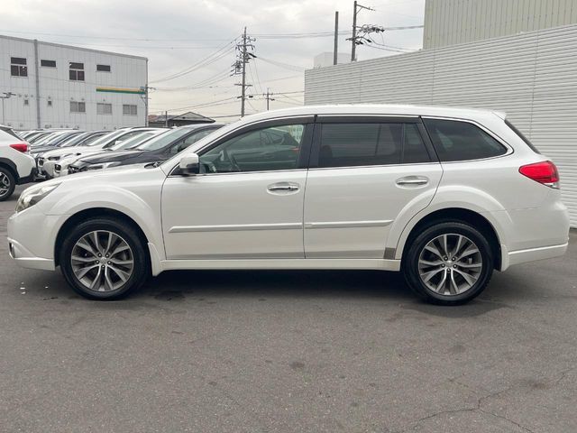 SUBARU LEGACY OUTBACK 2011 Image 31