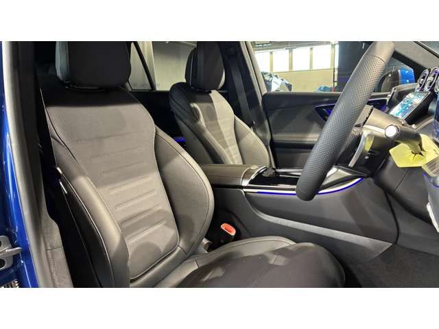 MERCEDES BENZ GLC CL 2025 Image 31