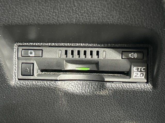 TOYOTA PRIUS PHV 2017 Image 31