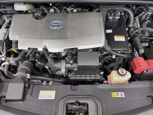 TOYOTA PRIUS PHV 2017 Image 31