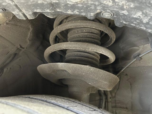 TOYOTA PRIUS PHV 2017 Image 31