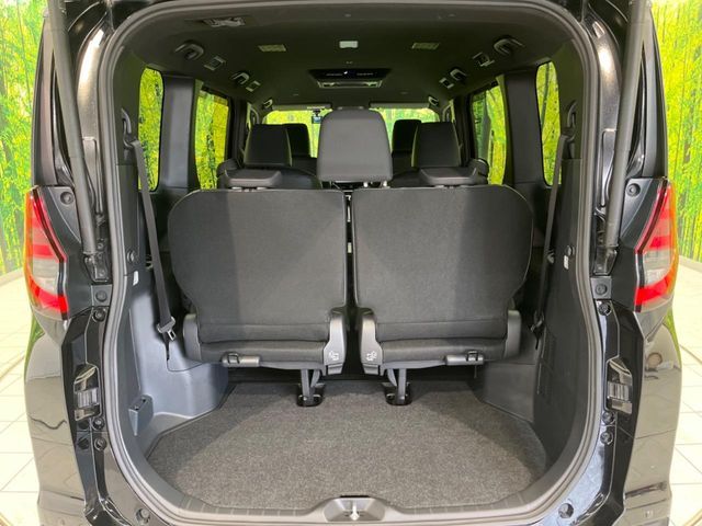 TOYOTA NOAH HYBRID 2022 Image 31