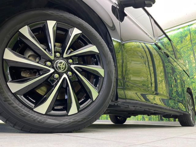 TOYOTA NOAH HYBRID 2022 Image 31