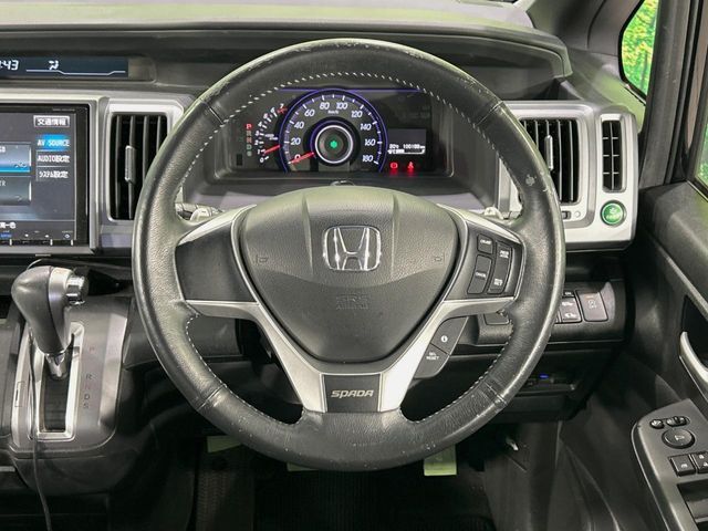 HONDA STEPWAGON SPADA 2013 Image 31
