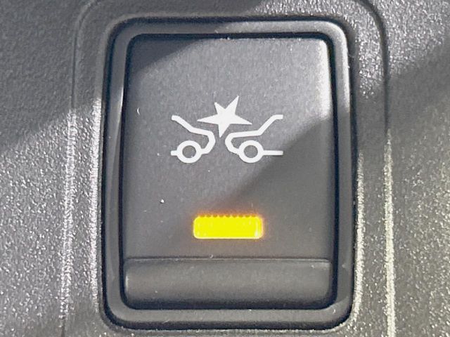 NISSAN SERENA  S-HYBRID 2017 Image 31