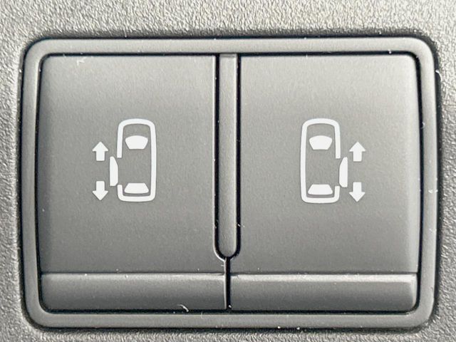 NISSAN SERENA  S-HYBRID 2017 Image 31