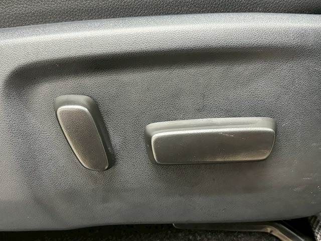 TOYOTA HILUX 4WD 2023 Image 31