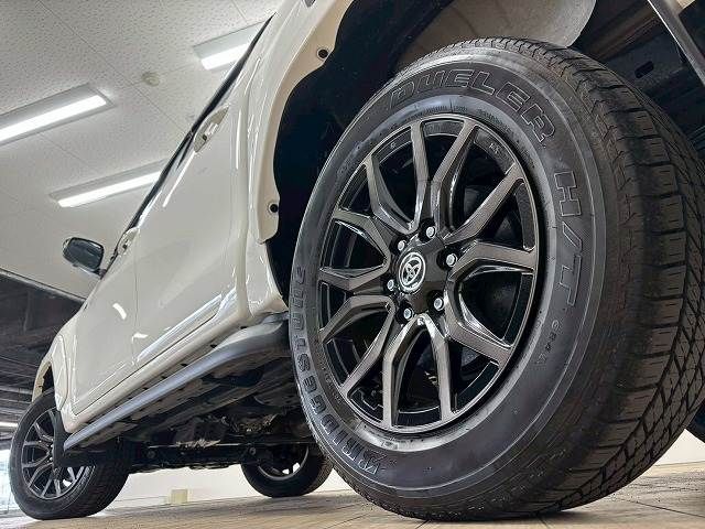 TOYOTA HILUX 4WD 2023 Image 31