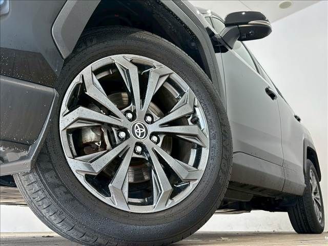 TOYOTA RAV4 HYBRID 4WD 2023 Image 31