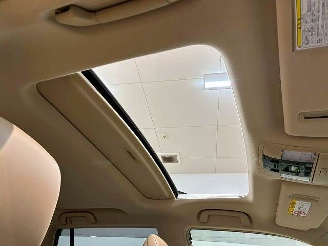 TOYOTA LANDCRUISER PRADO 2023 Image 31