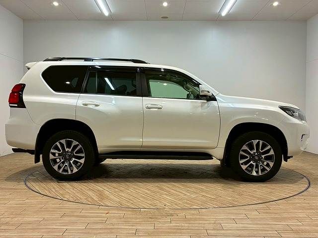 TOYOTA LANDCRUISER PRADO 2023 Image 31