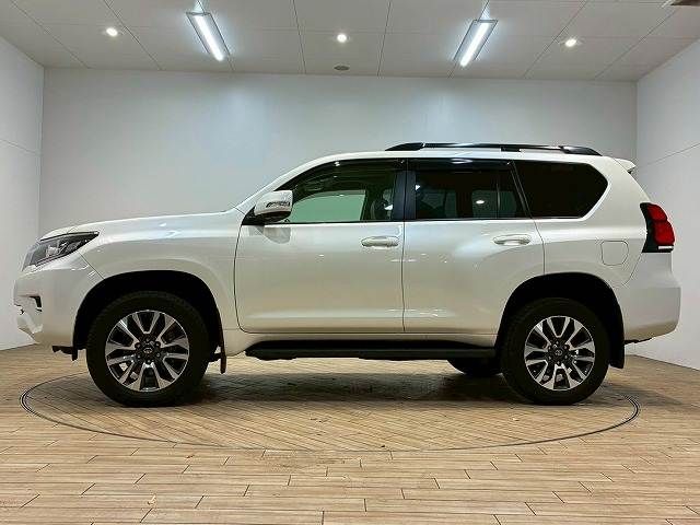 TOYOTA LANDCRUISER PRADO 2023 Image 31