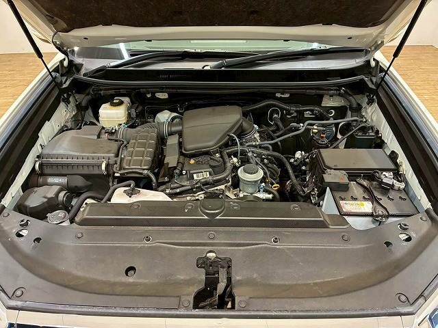 TOYOTA LANDCRUISER PRADO 2023 Image 31