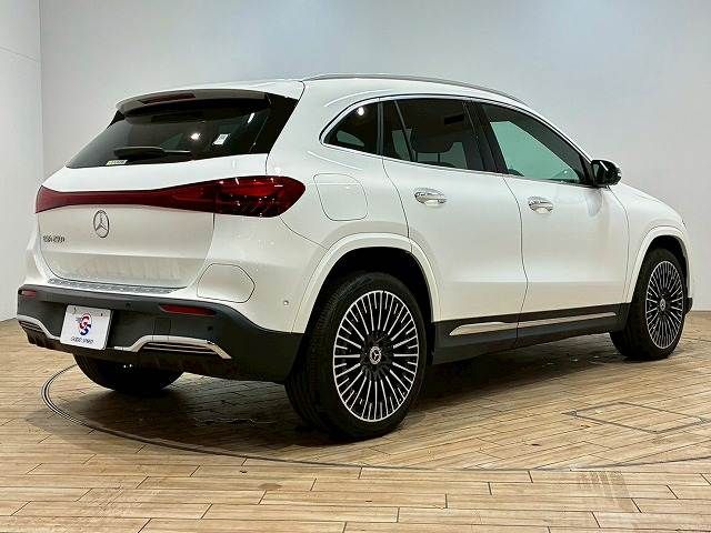 MERCEDES BENZ EQA 2024 Image 31