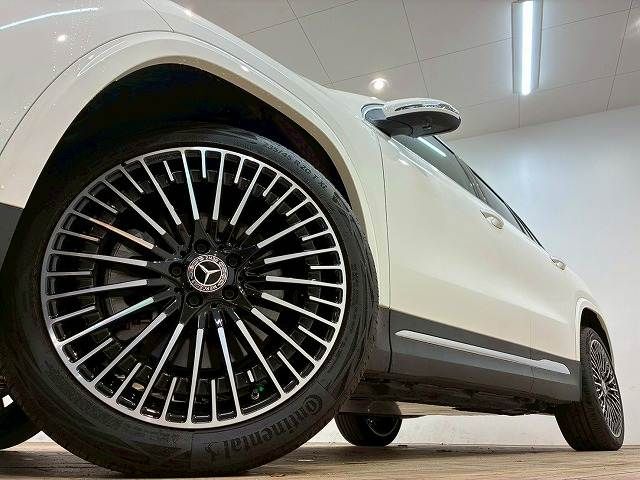 MERCEDES BENZ EQA 2024 Image 31