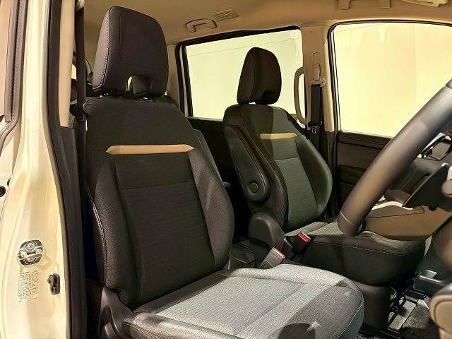 NISSAN SERENA  WG 2023 Image 31