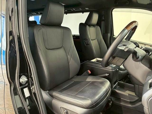 TOYOTA GRANACE 2023 Image 31